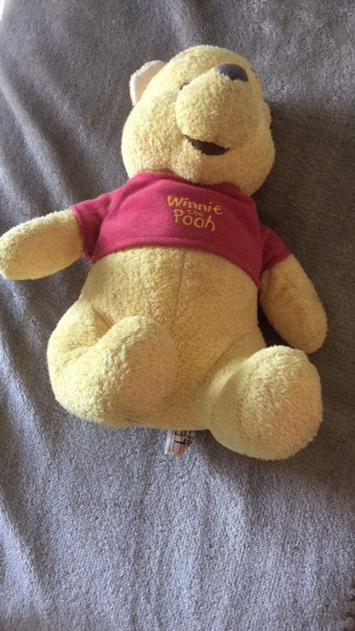 Peluche Winnie l’ourson - photo numéro 2