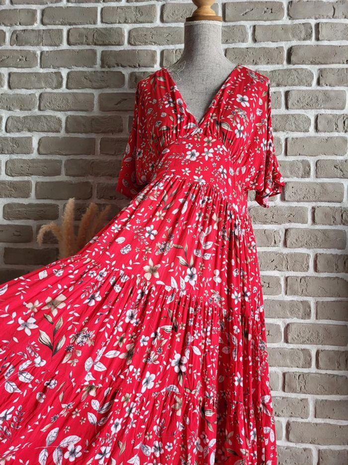 Belle robe Zara rouge à imprimé fleuri - Bohème Romantique - photo numéro 13