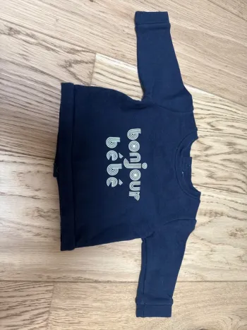 pull jacadi taille 3 mois