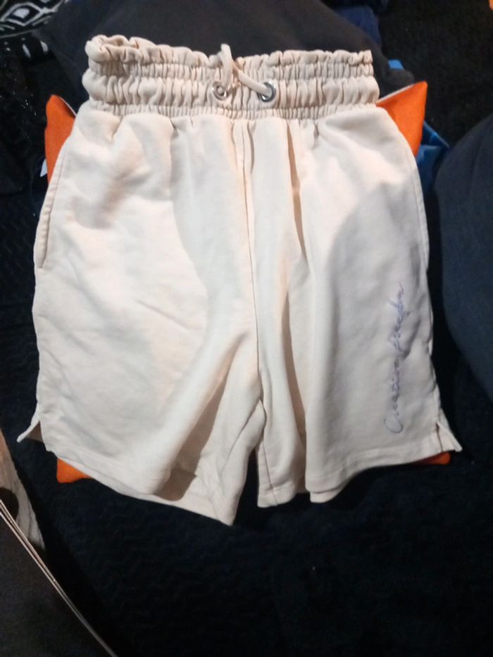 Short taille xs bershka - photo numéro 2