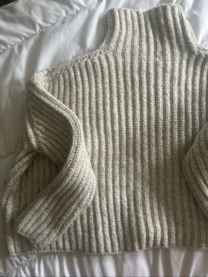 Pull hiver -crop top -oversize - col -Taille M épais très bon état - photo numéro 4