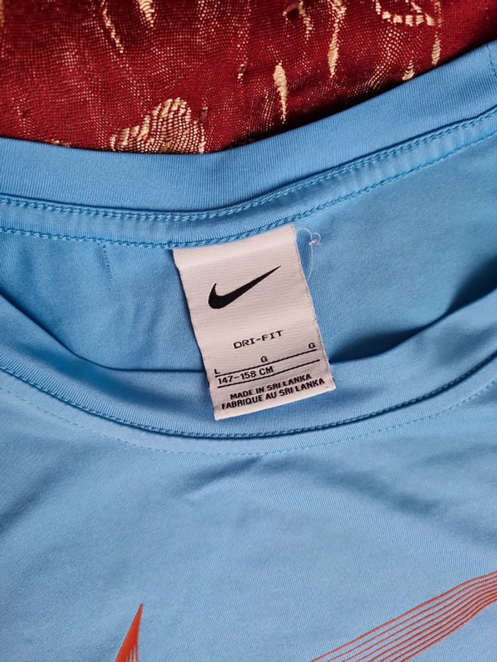 T shirt - photo numéro 2