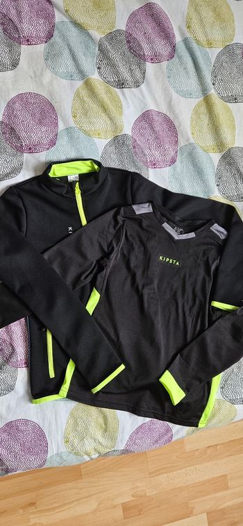 Lot 8 ans maillot + sweat football Kipsta