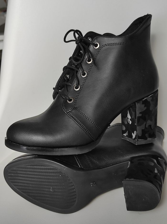 Bottines noir Tallon neuf - photo numéro 3
