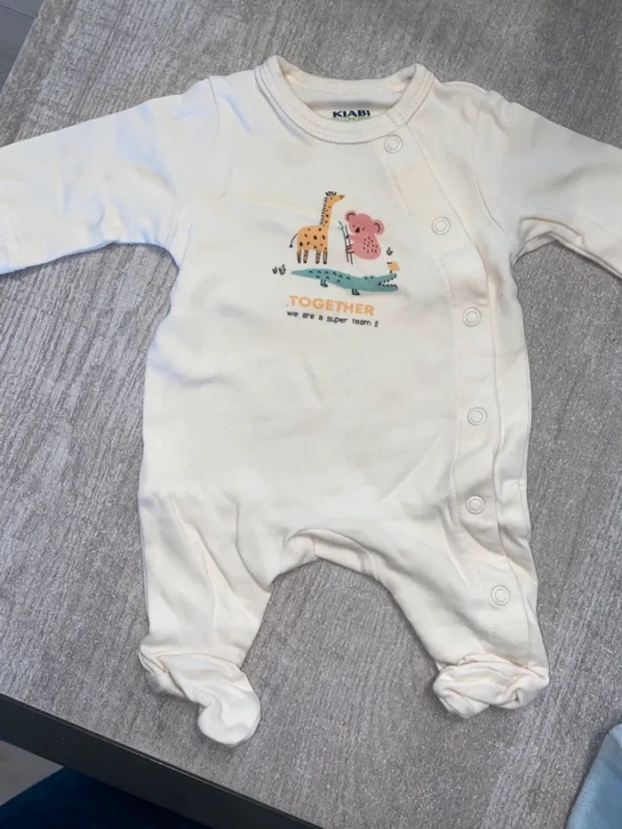 Pyjama écru Gémo – motif girafe et koala