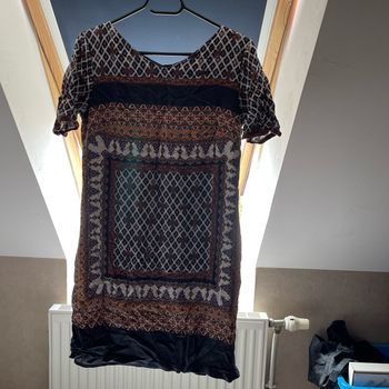 Robe à motif taille 40