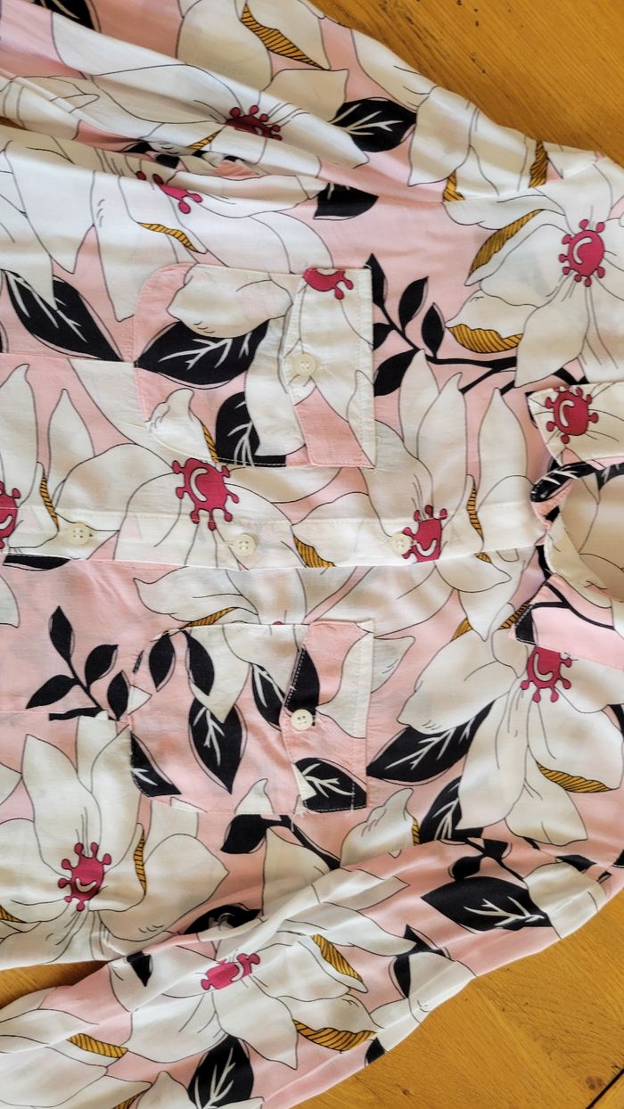 Chemise douce et légère , taille 40, rose clair et blanc - photo numéro 6