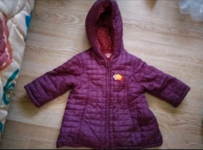 Blouson hiver. Bordeau. Fille. Catimini.
Taille 18 mois - photo numéro 2