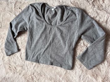 T shirt gris longue manche