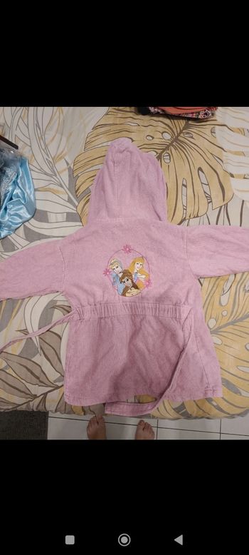 Lot vêtements fille taille 5 ans