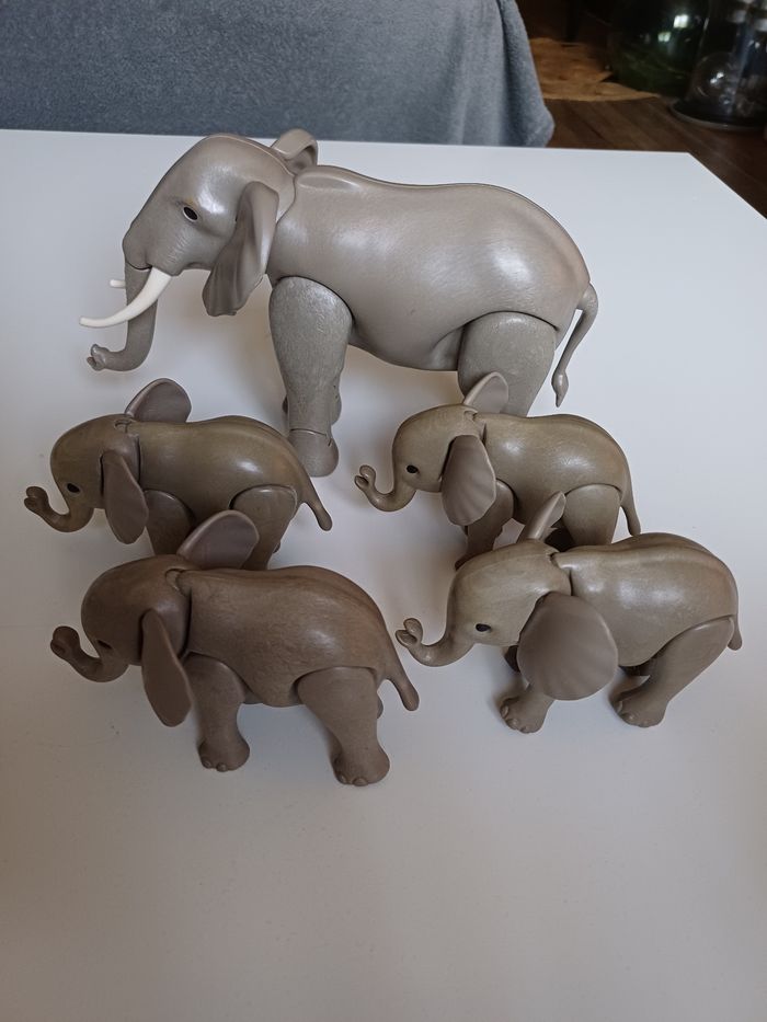 Lot de figurines famille éléphants playmobil - photo numéro 3