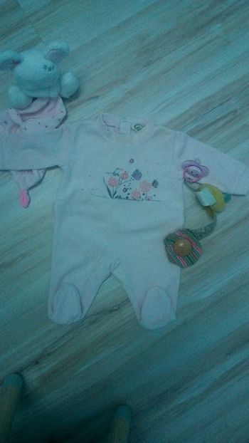 Pyjama rose pâle en velours