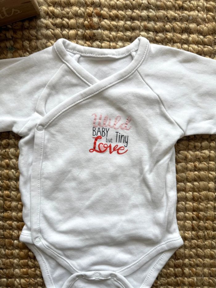 Body 3mois / 60cm - photo numéro 2