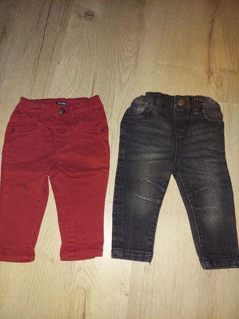 2 jeans 6 mois tbe