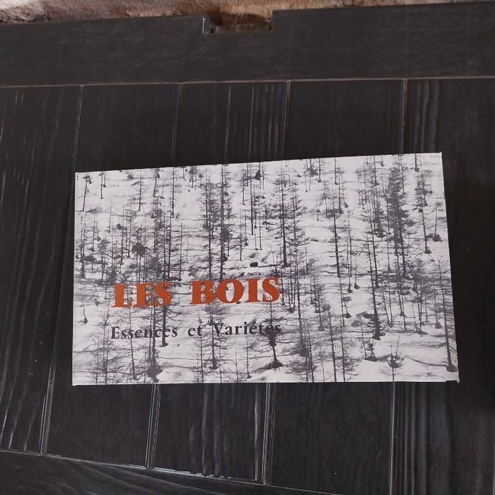 Les bois essences et variétés de Jean Giuliano 38 euros