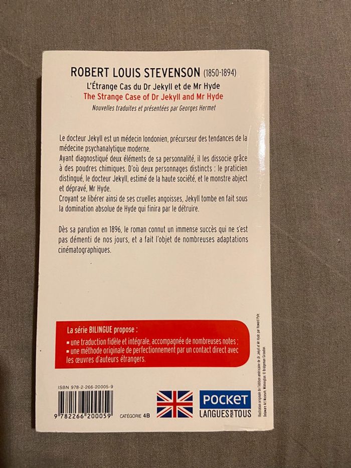 Livre R.L.Stevenson l’étrange cas du dr jekyll et de Mr Hyde - photo numéro 2