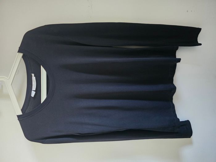 📌 Top / T-Shirt Nylon et Spandex N&B Classic - photo numéro 3