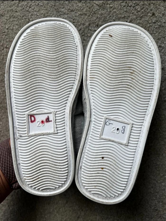Chaussons 29 - photo numéro 2