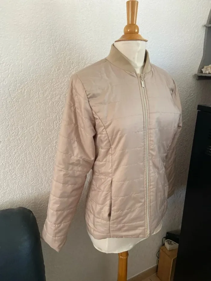 Veste T38/40 - photo numéro 2