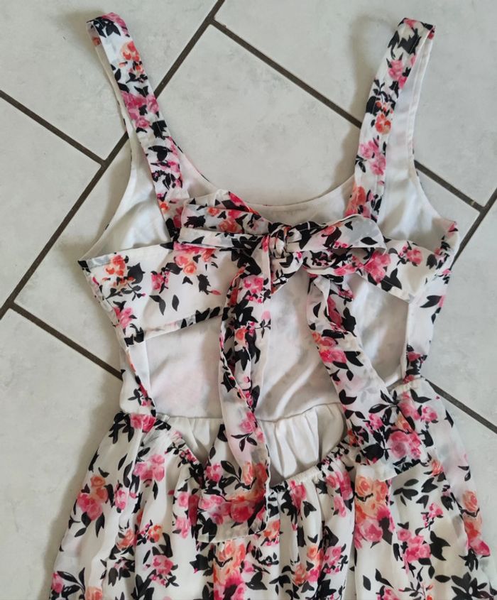 Robe à fleurs - photo numéro 4