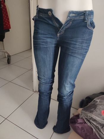 #kytie16ansfille. Jeans stretch taille 16 ans