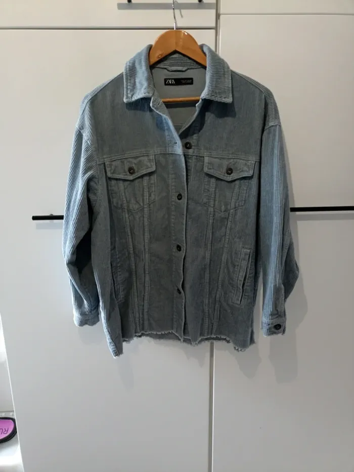 Jolie veste Zara bleue - photo numéro 3