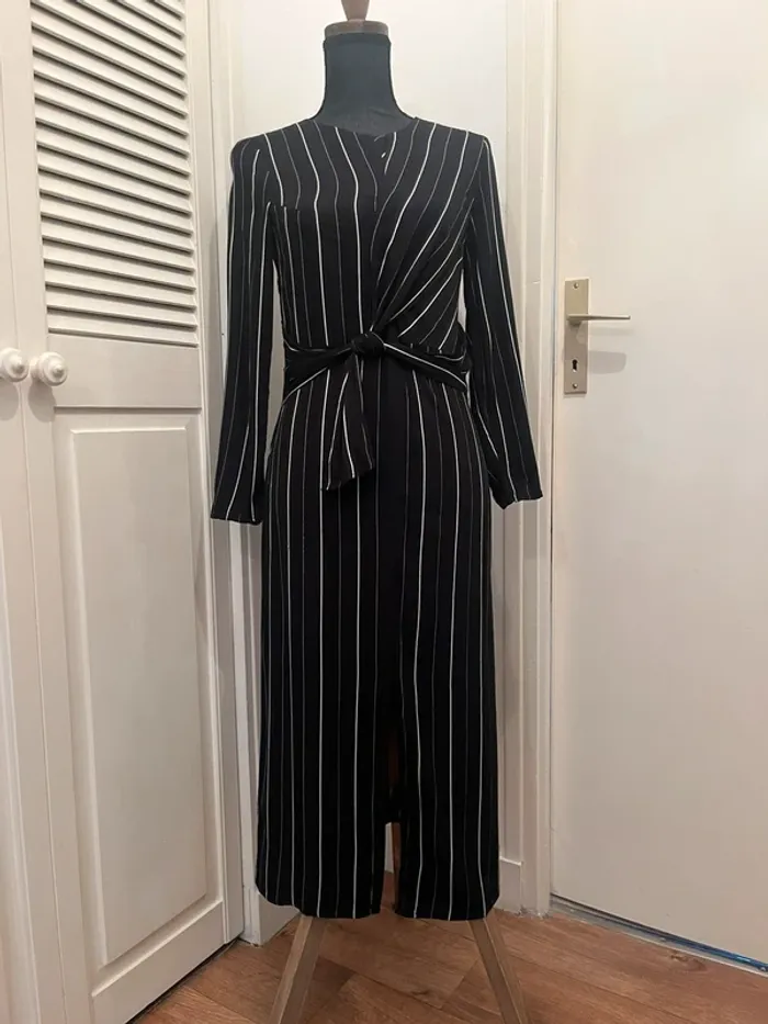 Magnifique robe longue noire et blanche - taille 34 - photo numéro 3