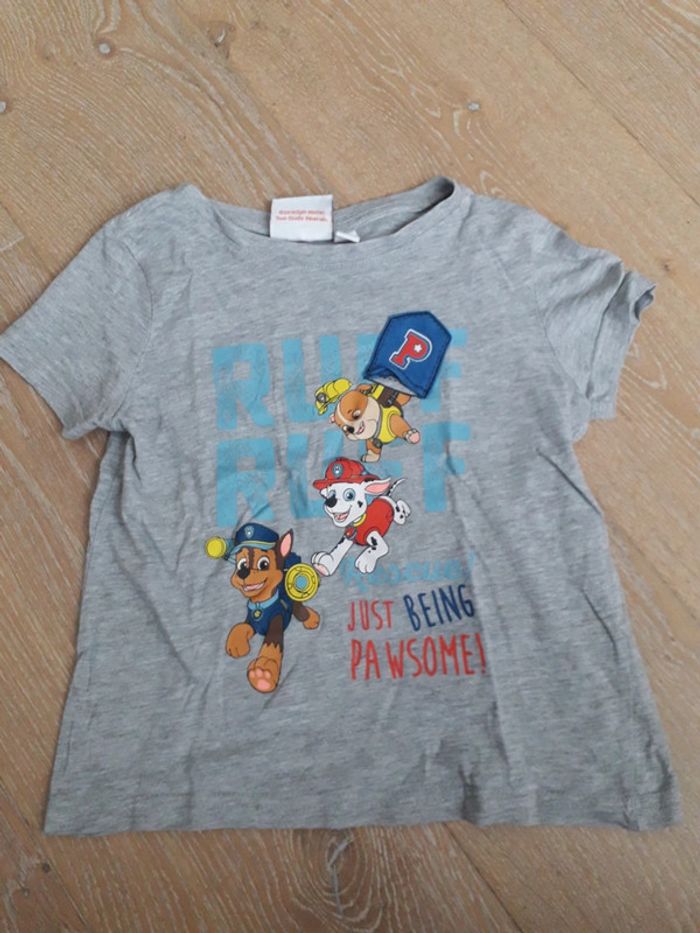 Lot Tshirt et short pat patrouille