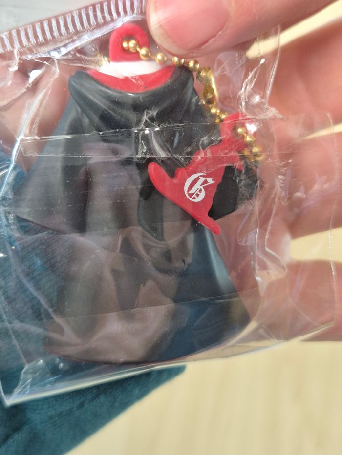 Gashapon Charm Harry Potter Robe Gryffondor - photo numéro 3