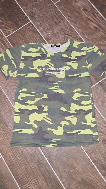Tee shirt