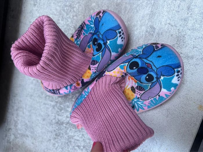 Chaussons stitch disney taille 23