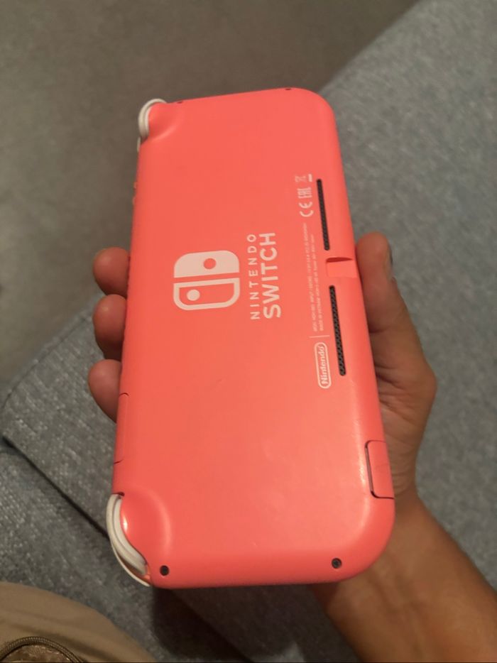 Nintendo switch lite corail - photo numéro 8