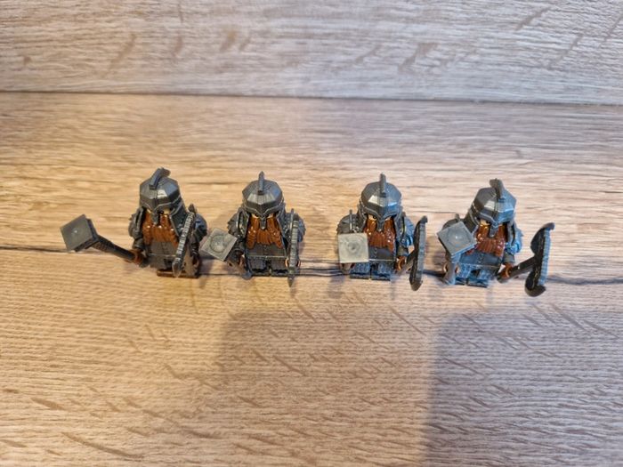 Figurines type lego 4 guerriers nains seigneur des anneaux - photo numéro 6