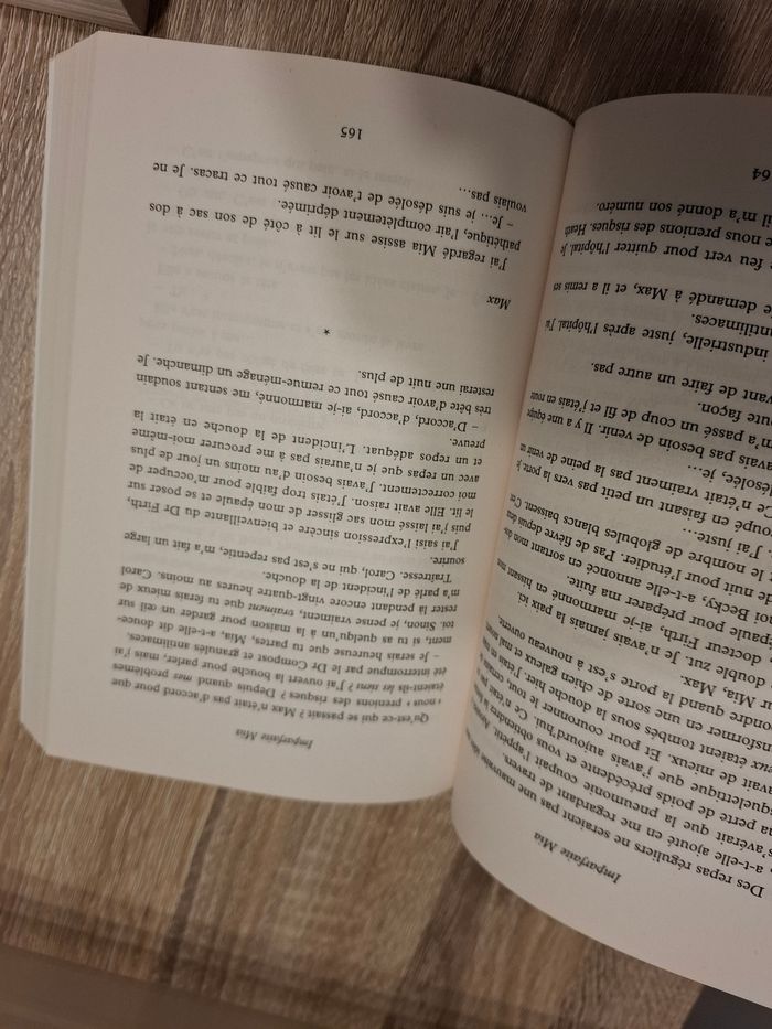 Lot de 2 livres : Imparfaite Mia et Invisible Yaz - photo numéro 7