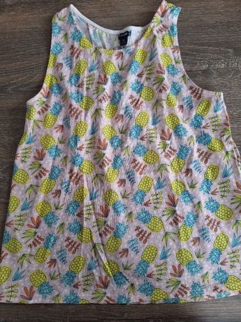 Tee-shirt taille 12 ans Imprimé ananas