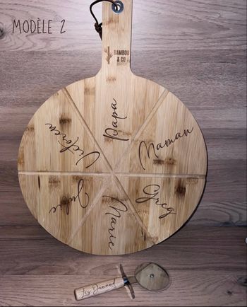 Planche à pizza + roulette personnalisées