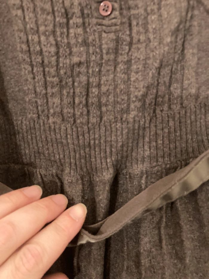 Pull manches courtes Avant Première - taille 2 - photo numéro 3