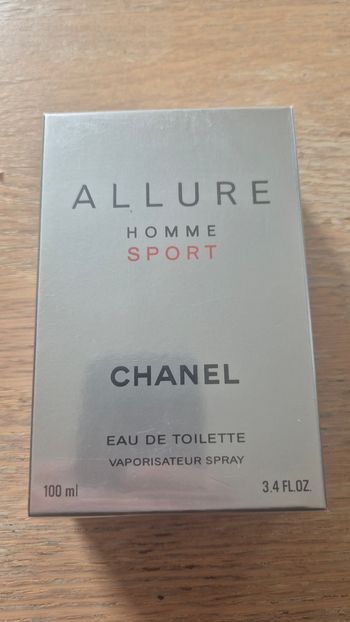 Parfum allure homme sport