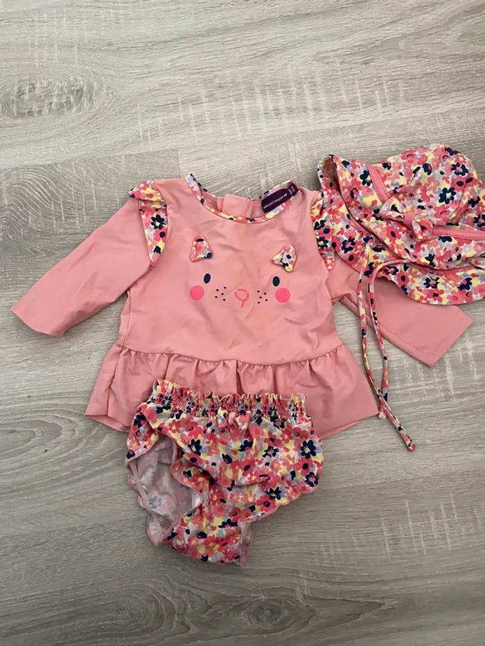 Maillot bain 2 pièce bébé uv et chapeau assorti 12 mois sergent major