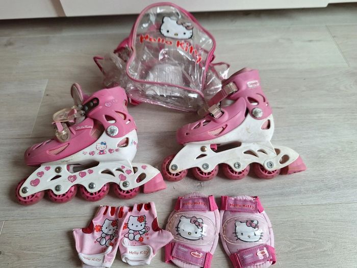 Lot de rollers hello kitty avec protection