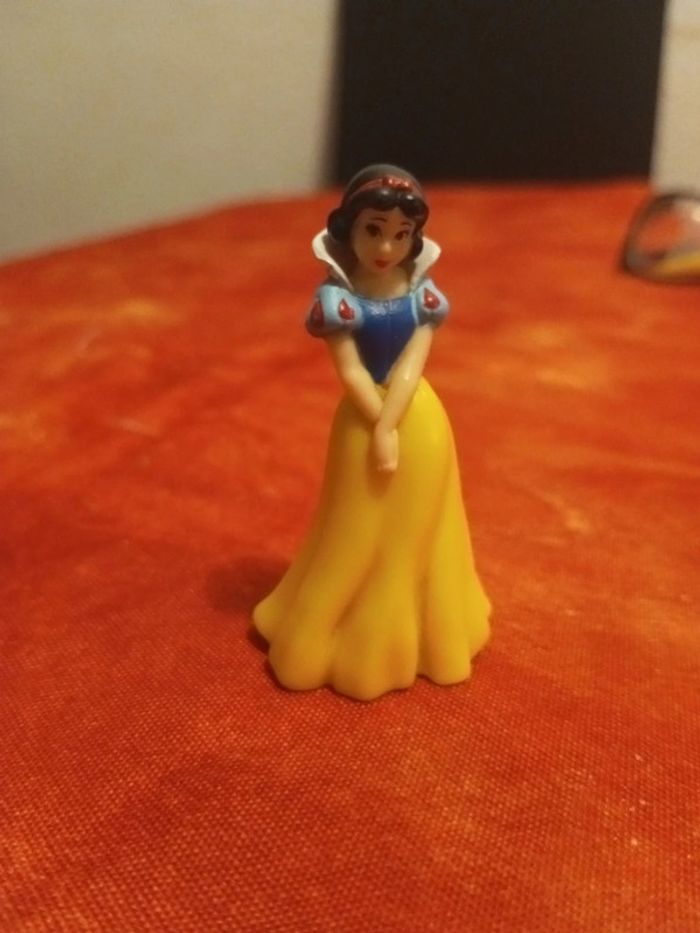 Figurine Blanche neige