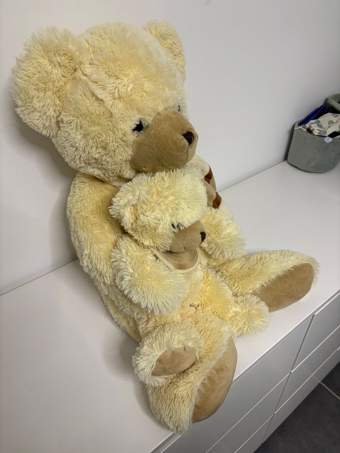 Grande peluche maman ours avec son ourson beige - photo numéro 4