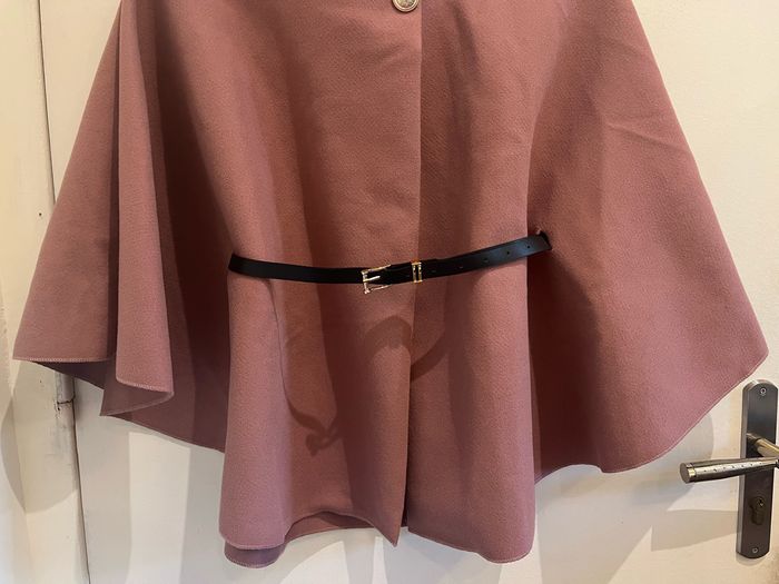 Cape rose pale poudre avce ceinture noire ceinturée neuf avec étiquette cherry&co - photo numéro 7