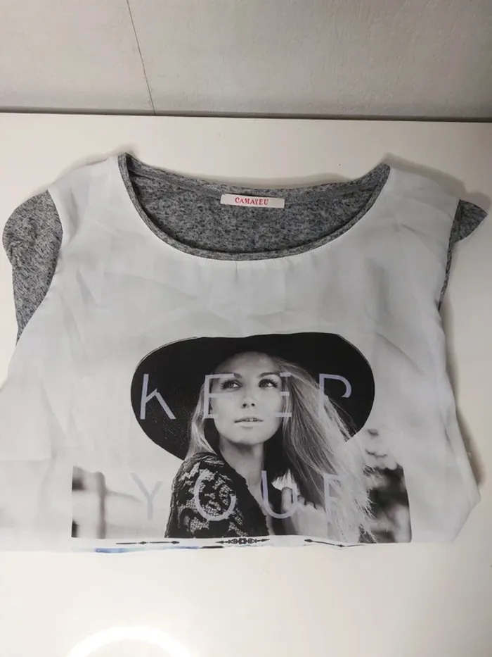 Tee-shirt  léger imprimé gris - blanc " camaïeu" - photo numéro 2