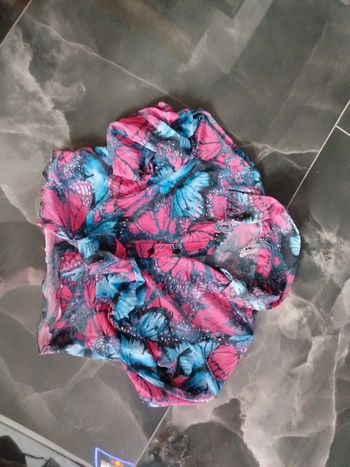 Gilet chemisier top voile  taille Mpapillon multicolore