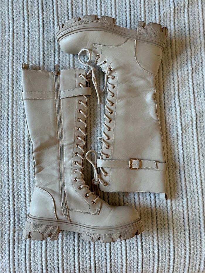 Bottes beiges / Taille 41 - photo numéro 2