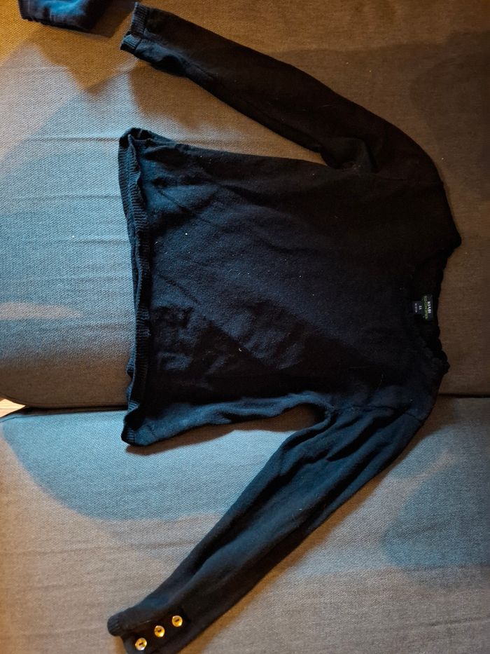 Pull noir