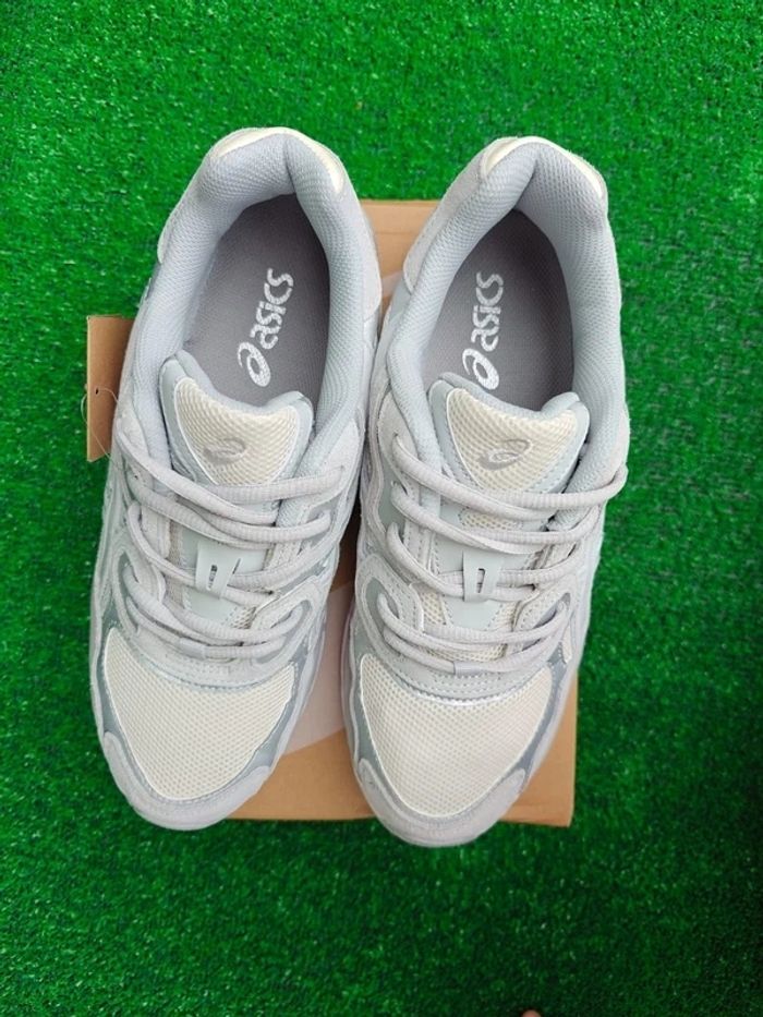 Asics Gel NYC Taille 43.5 - photo numéro 5