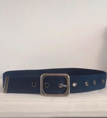 Ceinture bleu femme avec grosse boucle