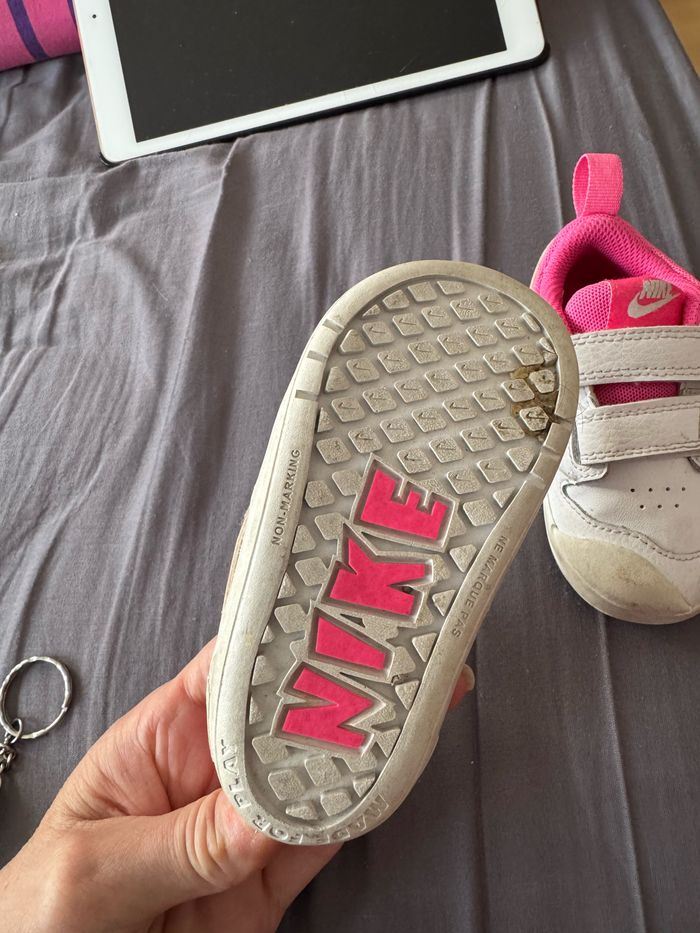 Basket Nike rose - photo numéro 3